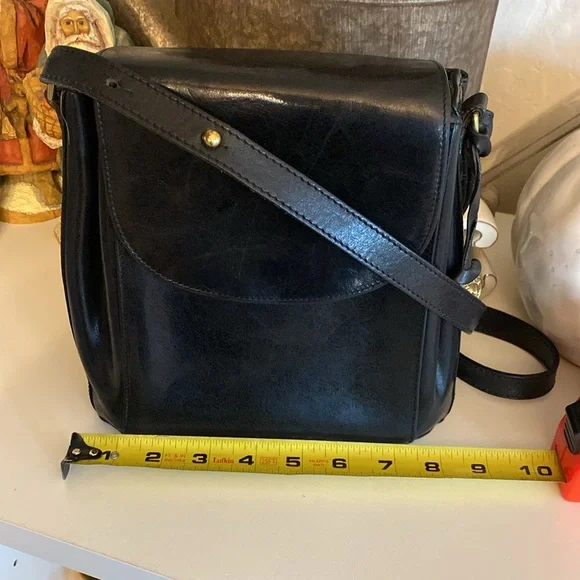 Vintage Brahmin hard leather crossbody purse with adjustable strap - Picture 14 of 16